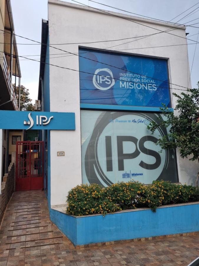 Bonpland Departamentos Apartment Puerto Iguazu Exterior photo