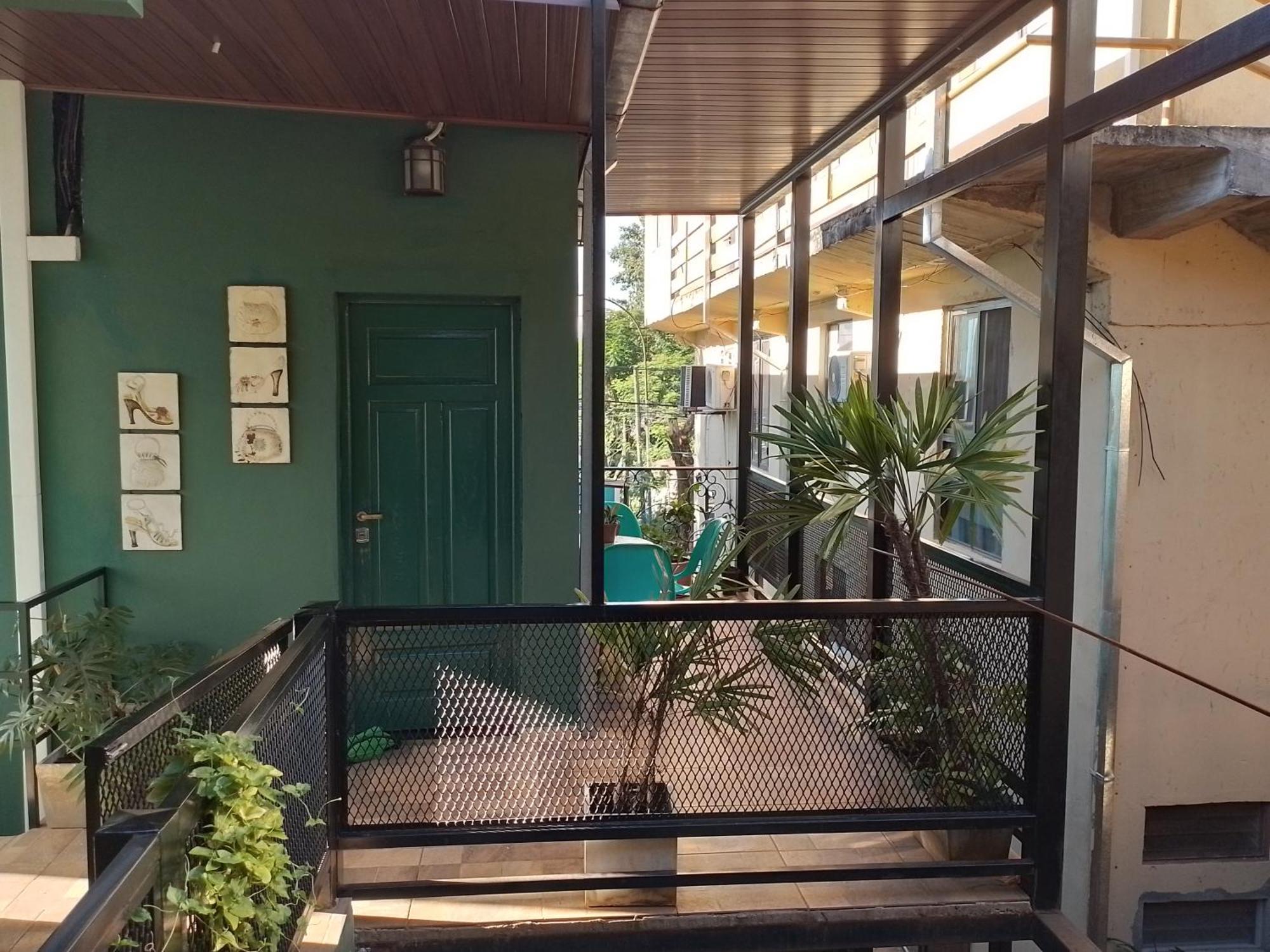 Bonpland Departamentos Apartment Puerto Iguazu Exterior photo